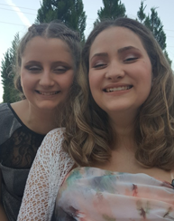 Natalija i Iva Bašović